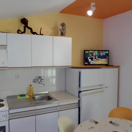 By The Sea Ivan Dolac, Hvar - 4584 Apartman